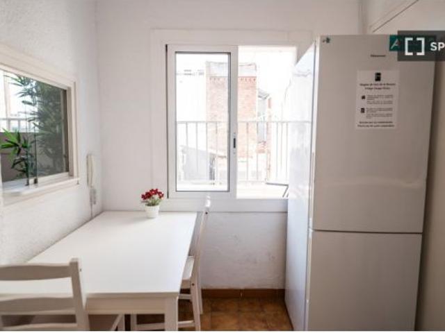 Habitación en piso compartido de 8 habitaciones en alquiler en la Dreta de l' Eixample, Barc