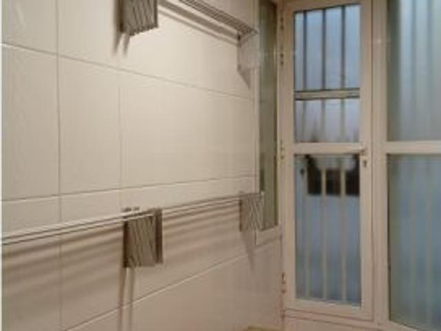 Habitación en piso compartido de 1 dormitorio en alquiler en Cortés, Madrid