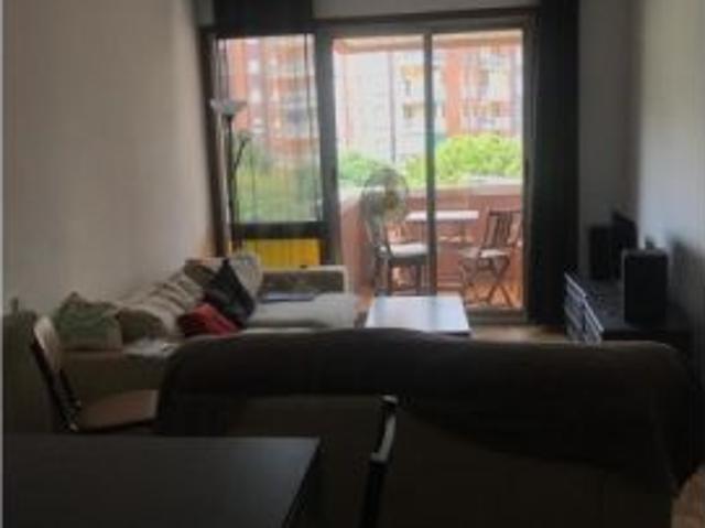 Habitación en piso compartido de 1 dormitorio en alquiler en La Maternitat i Sant Ramon
