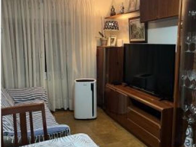 Habitación en piso compartido de 1 dormitorio en alquiler en La Torrassa