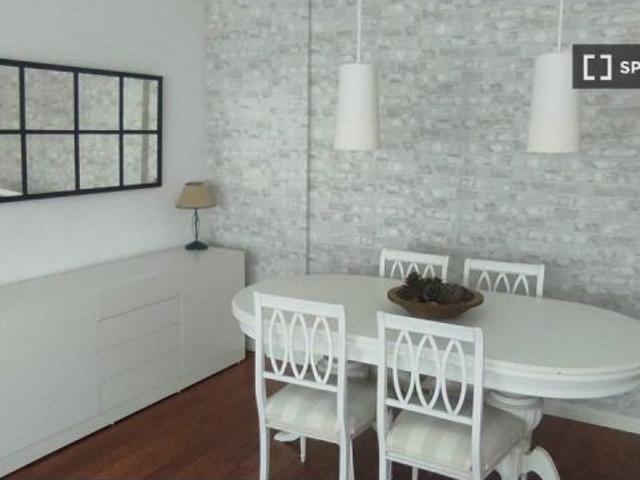 Habitación en piso compartido de 1 dormitorio en alquiler en Vinateros, Madrid