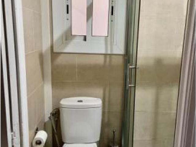 Habitación en piso compartido de 1 dormitorio en La Barceloneta, con todos los gastos incluidos