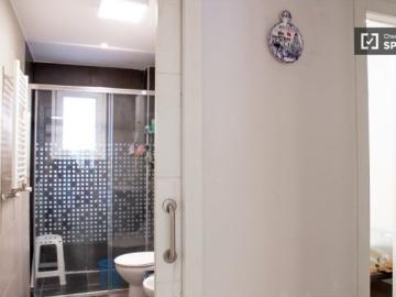 Habitación en piso compartido de 1 habitación en alquiler en Abrantes, Madrid solo para estudiantes