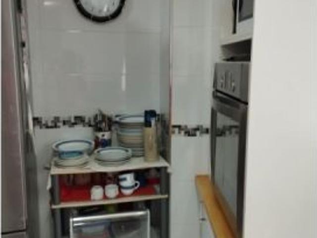 Habitación en piso compartido de 3 habitaciones en alquiler en Zaragoza