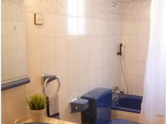 Habitación en piso compartido de 3 habitaciones en alquiler en Abrantes perfecta para estudiantes