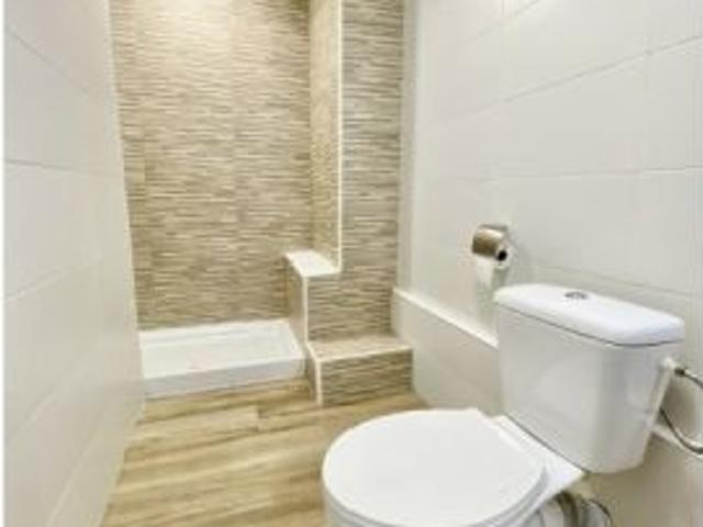 Habitación en piso compartido de 3 habitaciones en alquiler en Murcia