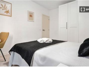 Plaça de la Infància - Cocina equipada