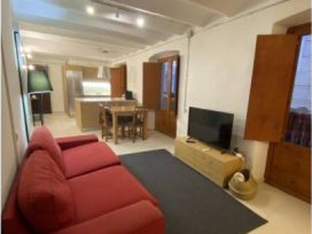 Habitación en piso compartido de 3 habitaciones en alquiler en Sant Pere Santa Caterina i la Ribera