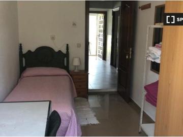 Habitación en piso compartido en Villaviciosa de Odón