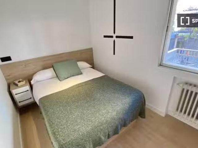 Habitación en piso compartido en Vista Alegre, Madrid