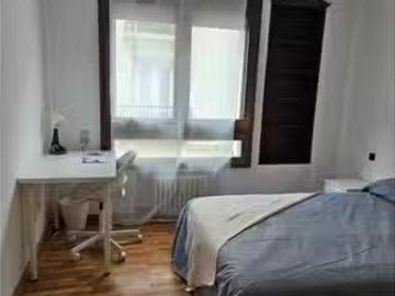 Habitación en piso compartido en Zaragoza