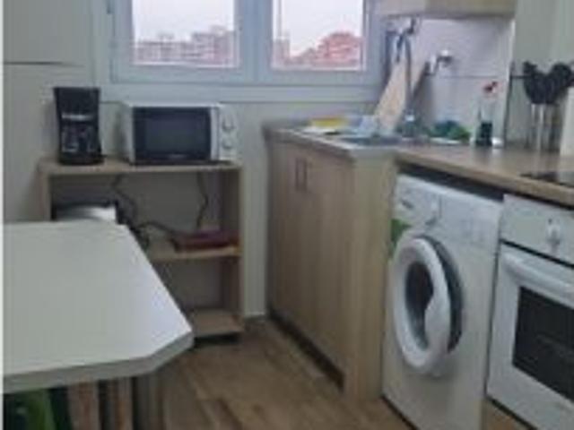 Habitación en piso compartido en Zaragoza
