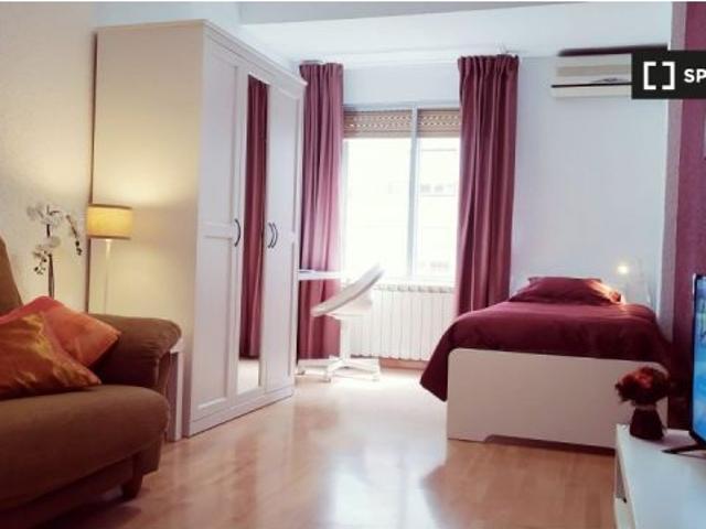 Habitación en piso compartido en Zaragoza