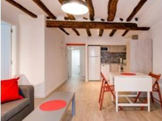 Habitación en piso compartido en Zaragoza
