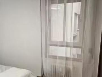 Habitación en piso compartido en Zaragoza