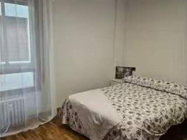 Habitación en piso compartido en Zaragoza