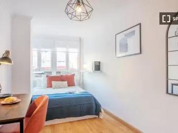 Habitación en piso compartido en Alicante