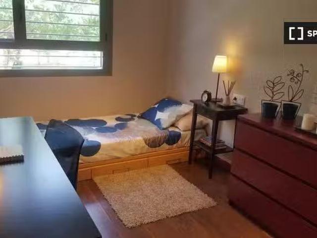Habitación en piso compartido en Alicante