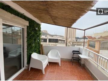 Habitación en piso compartido en Alicante Alacant