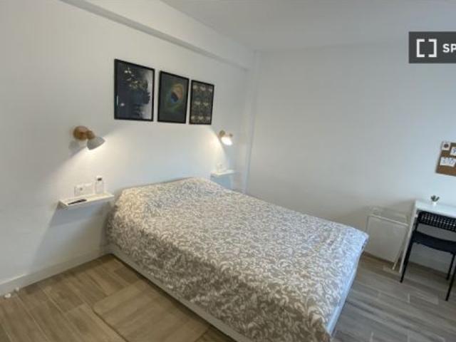 Habitación en piso compartido en Alicante Alacant