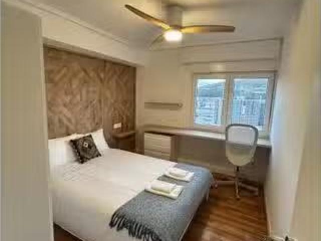Habitación en piso compartido en alquiler en Zorrotza, Bilbao