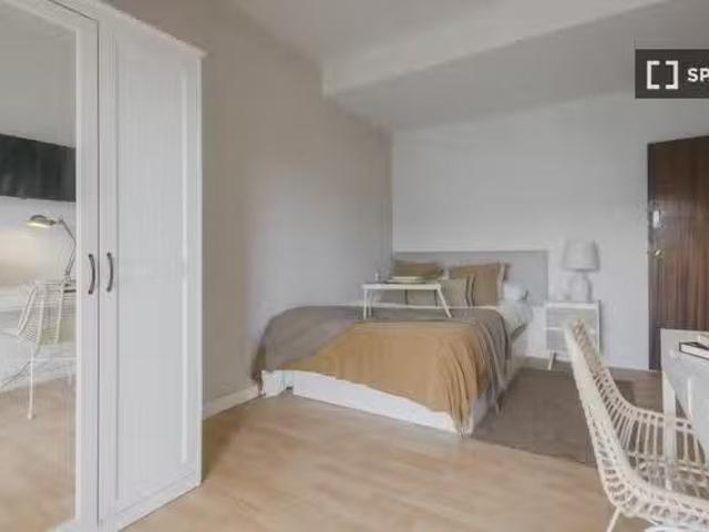 Habitación en piso compartido en alquiler en Almenara, Madrid