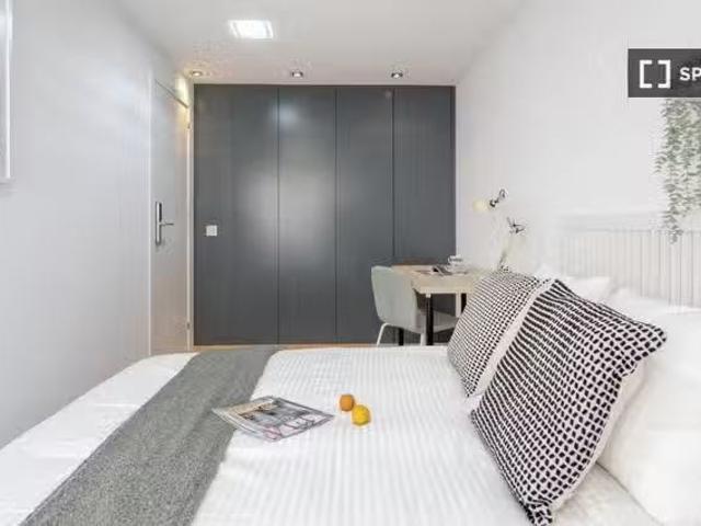 Habitación en piso compartido en alquiler en Alicante