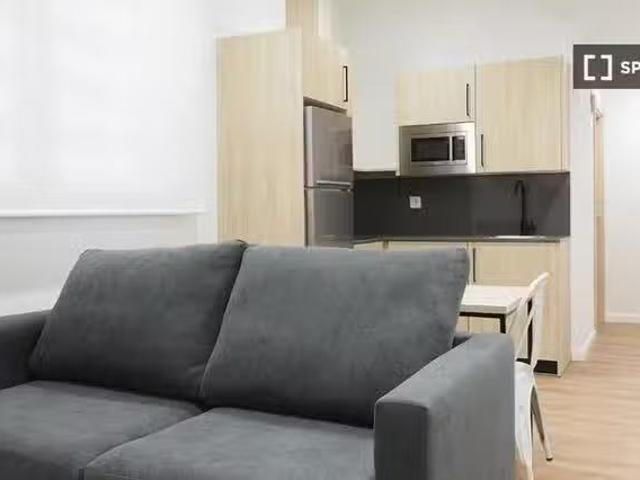 Habitación en piso compartido en alquiler en Basurtu, Bilbao
