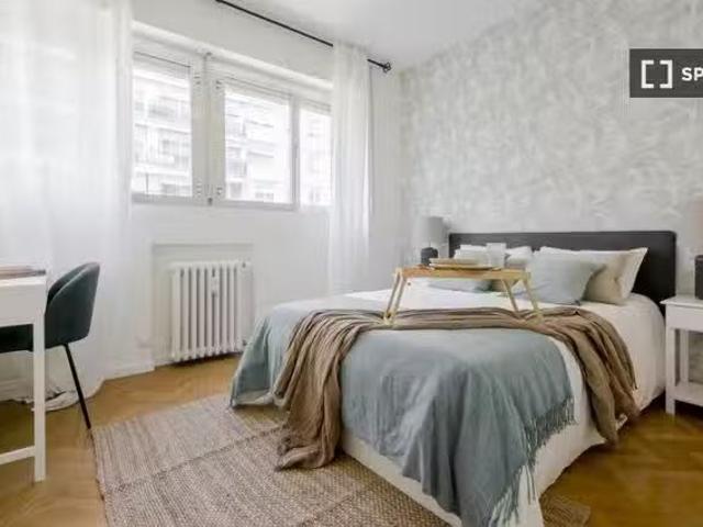 Habitación en piso compartido en alquiler en Cuatro Caminos, M.