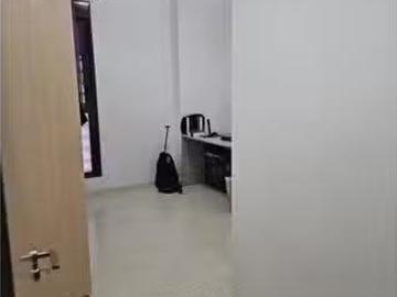 Habitación en piso compartido en alquiler en La Calzada, Sevilla