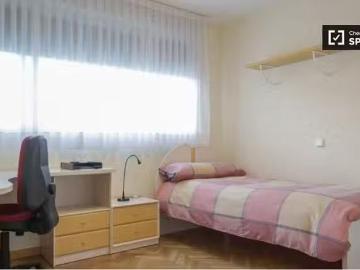 Habitación en piso compartido en alquiler en Leganés, Madrid