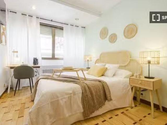Habitación en piso compartido en alquiler en Lista, Madrid