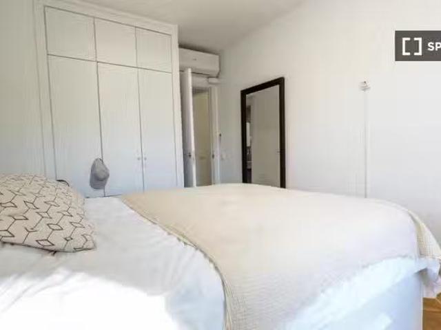 Habitación en piso compartido en alquiler en Palacio, Madrid