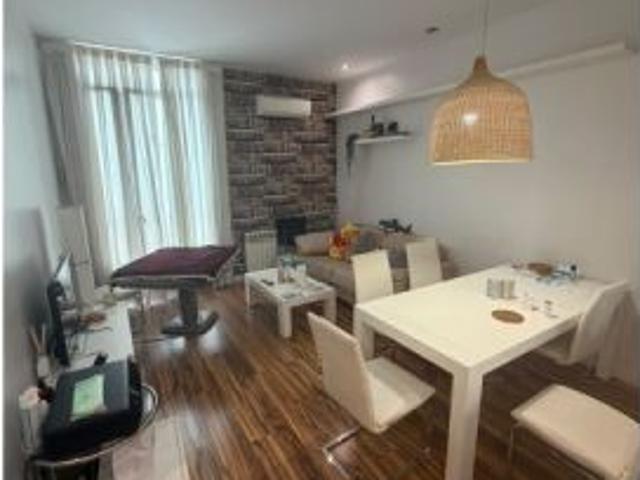 Habitación en piso compartido en alquiler en Palacio