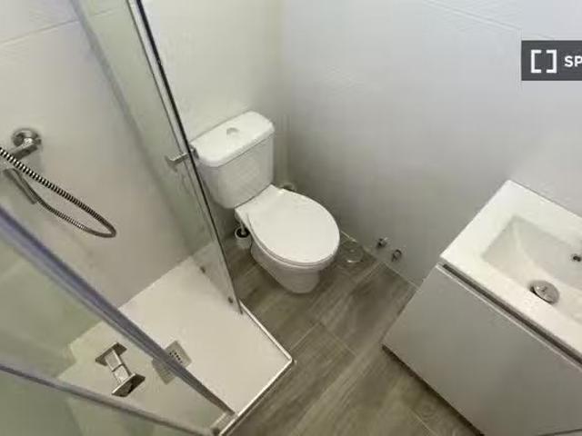 Habitación en piso compartido en alquiler en Pinar del Rey, Ma.