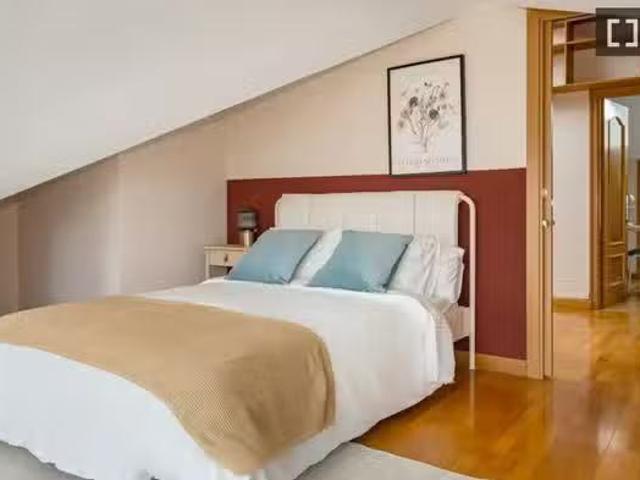 Habitación en piso compartido en alquiler en Piovera, Madrid