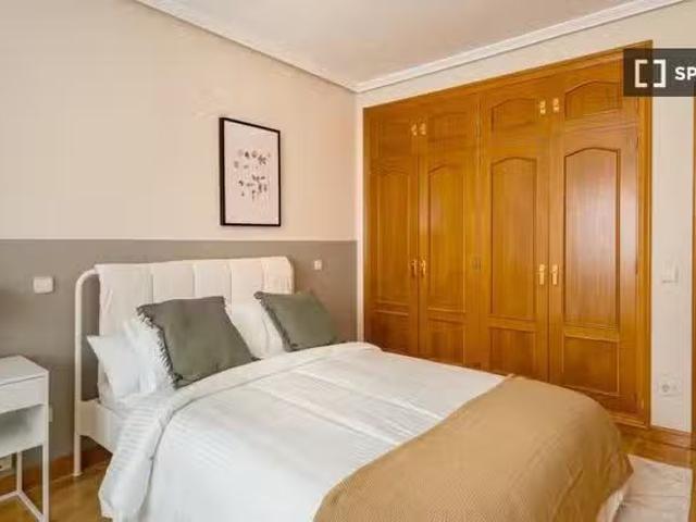 Habitación en piso compartido en alquiler en Piovera, Madrid