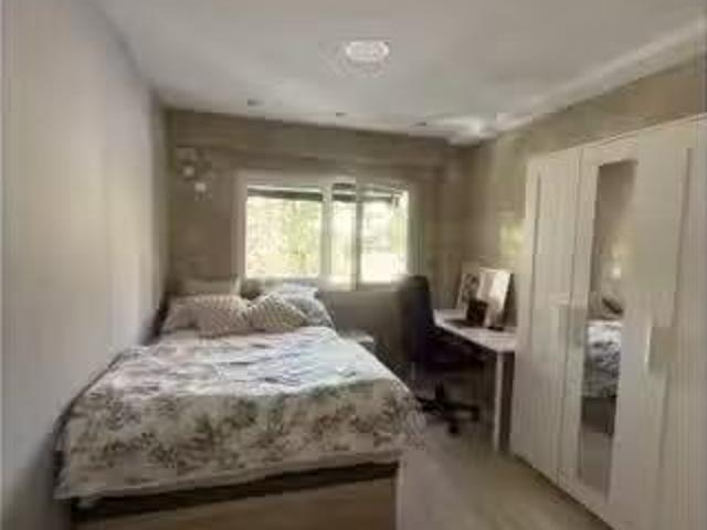 Habitación en piso compartido en alquiler en Quintana, Madrid
