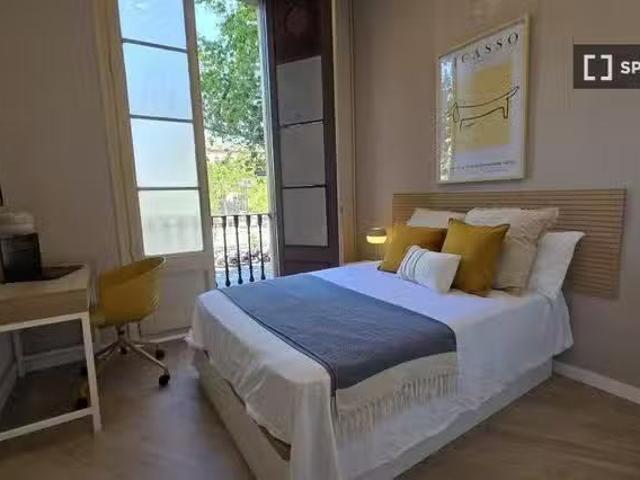 Habitación en piso compartido en alquiler en Sant Antoni, Barc.