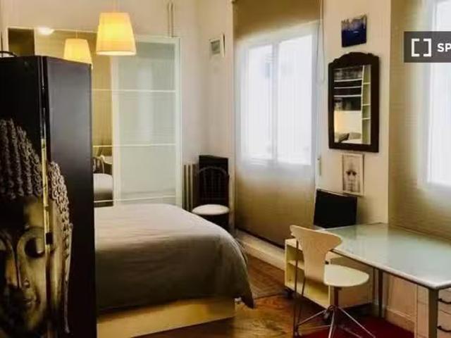 Habitación en piso compartido en alquiler, Lista, Madrid