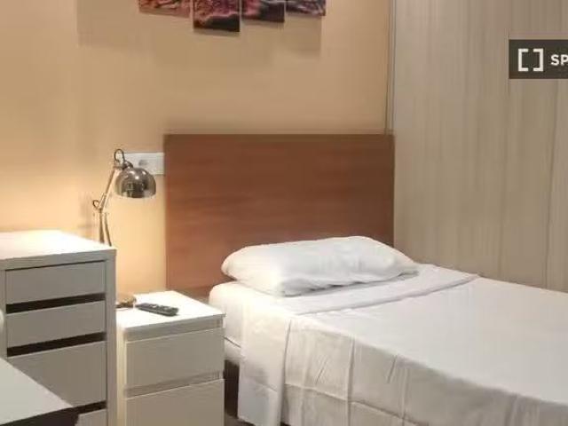 Habitación en piso compartido en alquiler, Opañel, Madrid