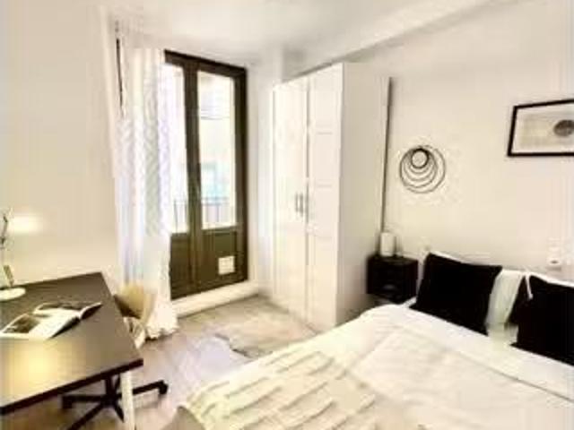 Habitación en piso compartido en alquiler, Palacio, Madrid