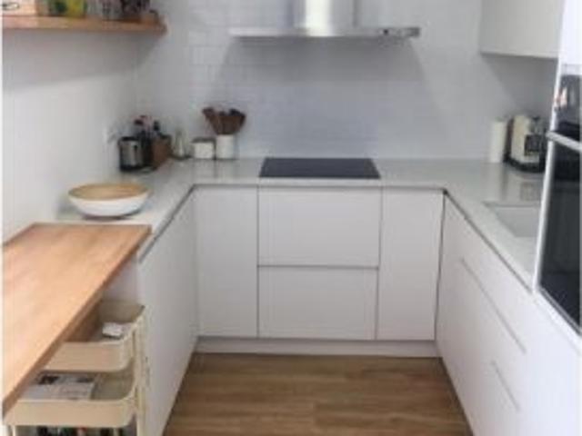 Habitación en piso compartido en Badalona