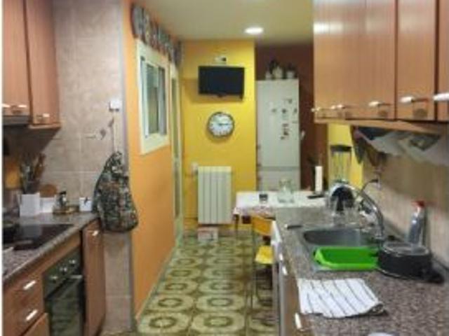 Habitación en piso compartido en barcelona