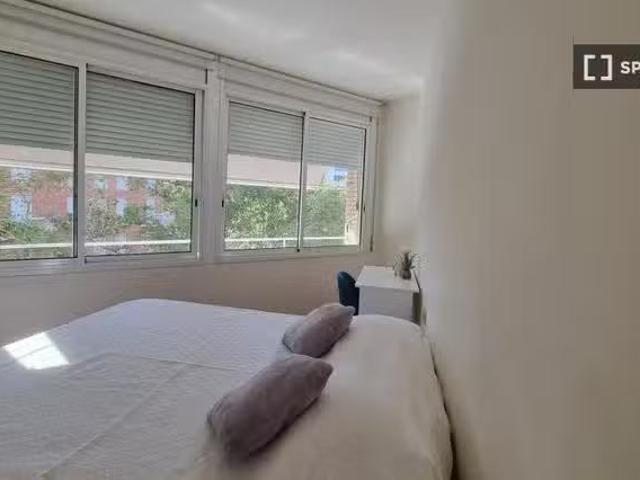Habitación en piso compartido en barcelona