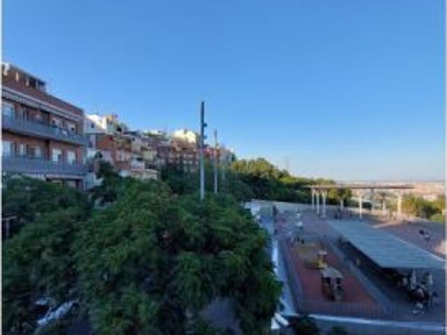 Habitación en piso compartido en barcelona