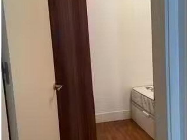 Habitación en piso compartido en barcelona