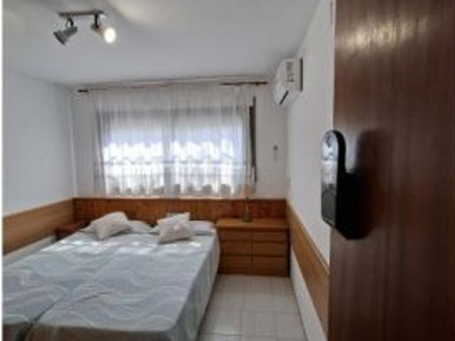 Habitación en piso compartido en barcelona