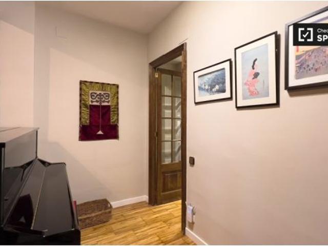 Habitación en piso compartido en barcelona