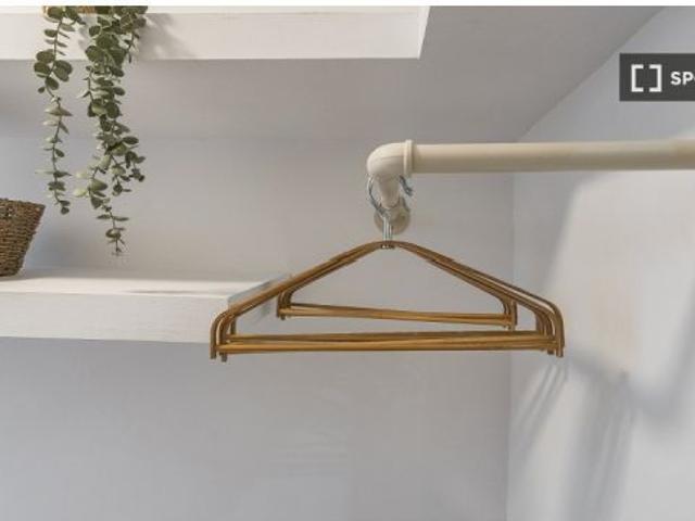 Habitación en piso compartido en barcelona